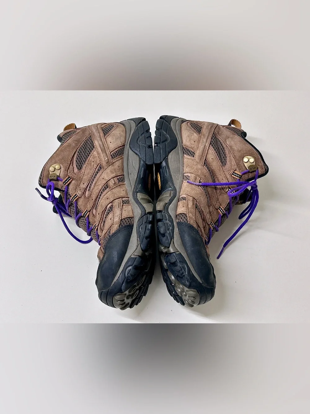 Men’s 10 Wide Merrell Moab 2 Mid Hiking Boots